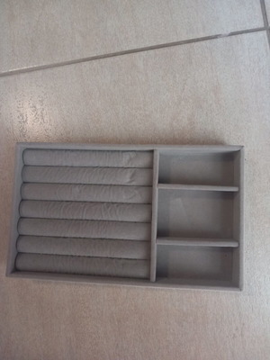 Gray fabric jewelry box like new with adjustable compartments