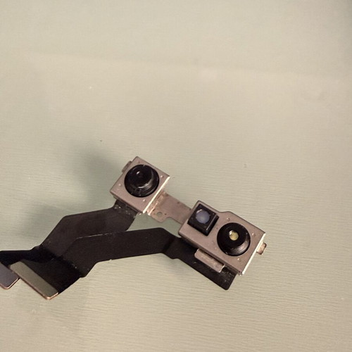 iPhone 13 camera module