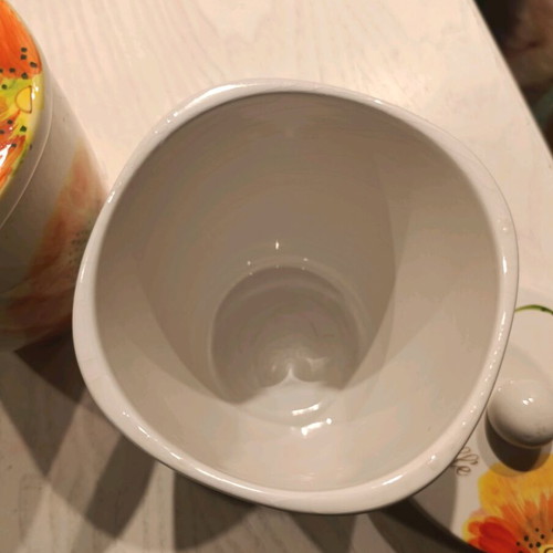 Beautiful ceramic containers