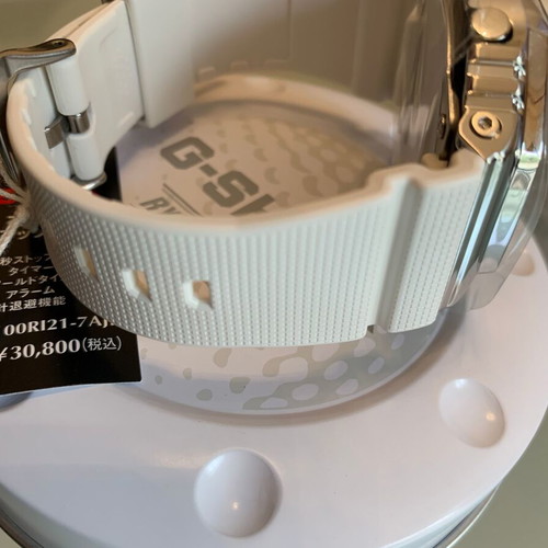 Casio G-Shock GM-2100RI21-7AJR Limited Edition Collaboration New