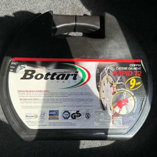 Snow chains new, high quality