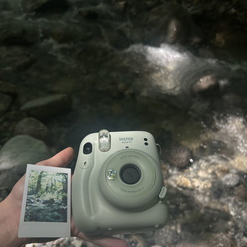 Instax Mini 11 green camera like new with batteries and film gift