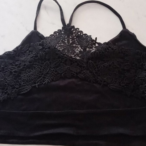 Women's black top like new, size M