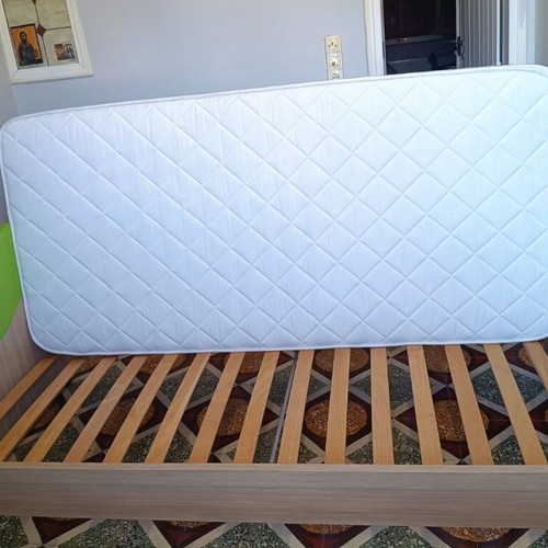 Modeco children's bed 1.96m×0.98m with mattress 1.90m×0.90m×0.18m like new