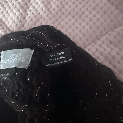 Black knit cap used for women and men