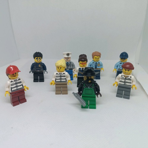 Lego figures set of 9 like new, police and criminals