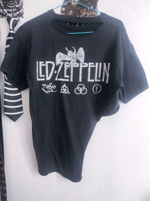 Led Zeppelin βίντατζ ασύμμετρο μπλουζάκι μεταποιημένο, μαύρο και άσπρο, μέγεθος M