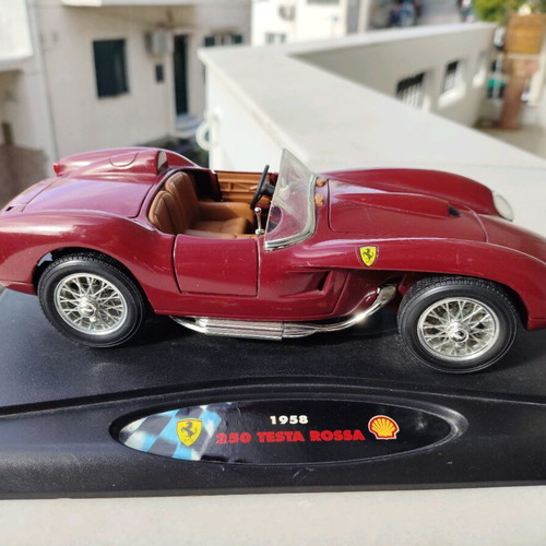 Ferrari 250 Testa Rosa 1958 used, 1/18 scale, maroon