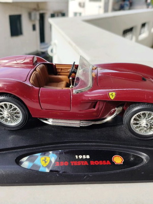 Ferrari 250 Testa Rosa 1958 used, 1/18 scale, maroon