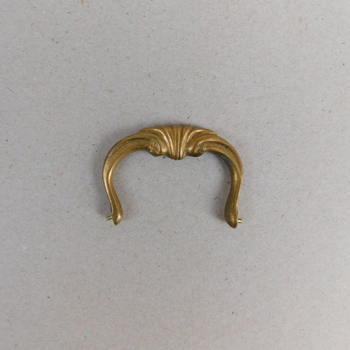 Bronze handle 6 x 4.5 cm