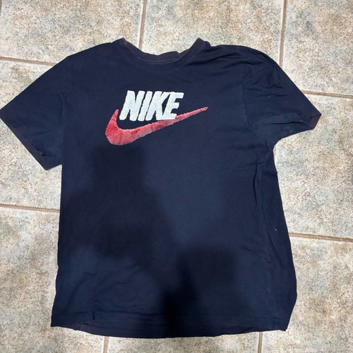 Nike T-shirt used, size Large, blue