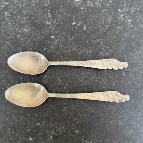 Vintage silver spoons set of 2 800 used with engraved design