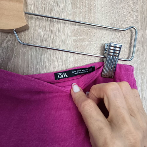 Zara linen mini skirt, size M-L, fuchsia