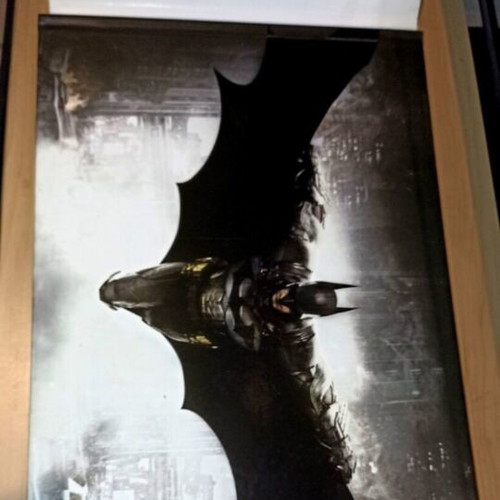 Batman Arkham Knight art book with comic issue 0