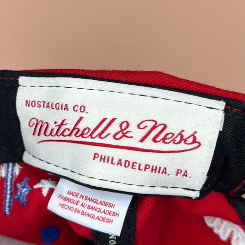 Mitchell & Ness Vintage Washington Capitals men's cap like new