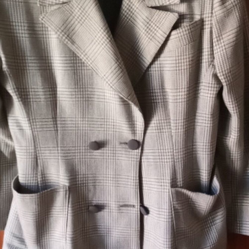 Checked jacket like new, winter, size M 38 10, white and gray