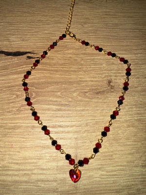 Gold necklace with heart handmade, new