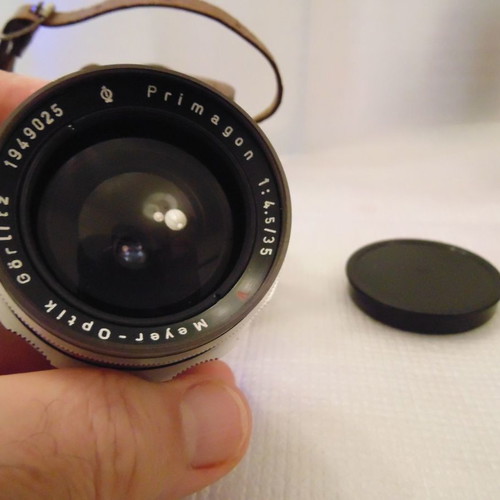 Altix-n 1960 camera used with 2 lenses and accessories