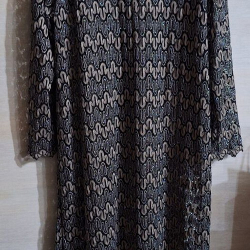Yridizon Kimono with Gold Thread and Tassels, Like New, Free Size
