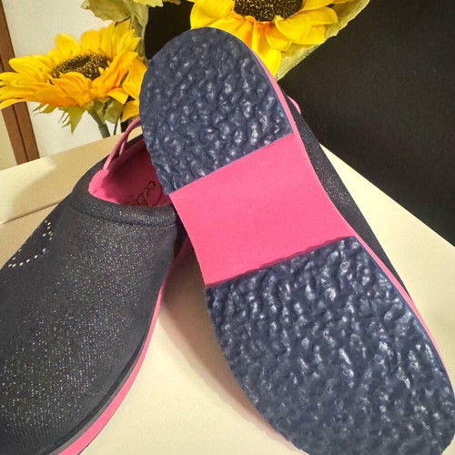 Jeans shoes new, size 30, very light