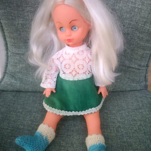 Vintage plastic doll used from the 1970s height 30cm