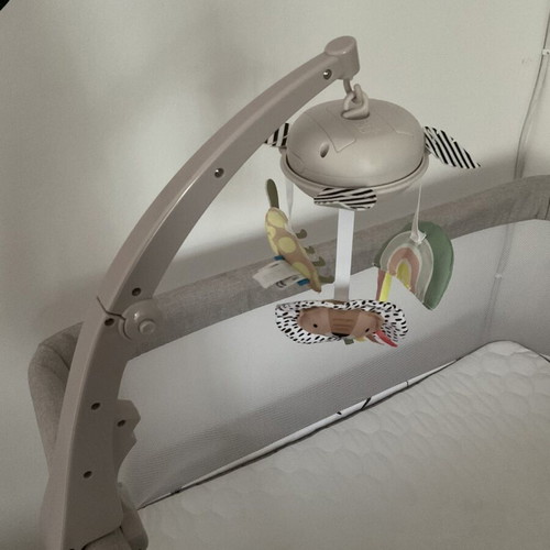 Musical rotating mobile Savannah by Taf Toys like new