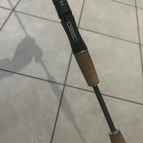 Tsurinoya fishing set with rod, reel, line and lures used