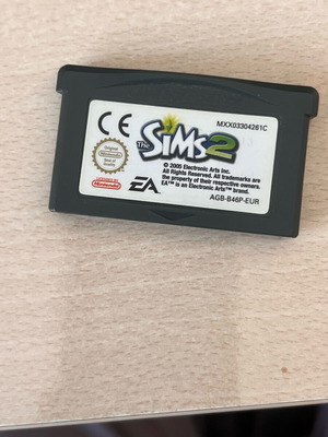 Sims 2 Nintendo Game Boy cartridge used