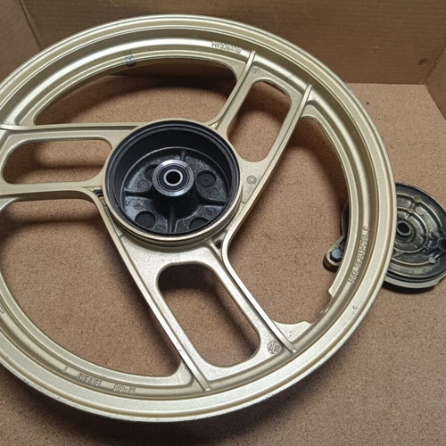 TZR 125 1987 rear alloy wheel with drum brake hub