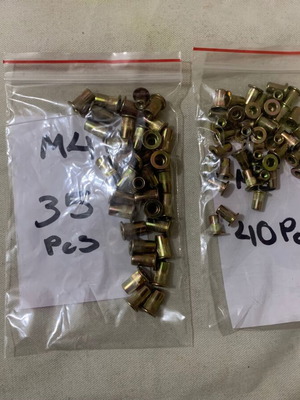 Metal Threaded Rivet Set like new
