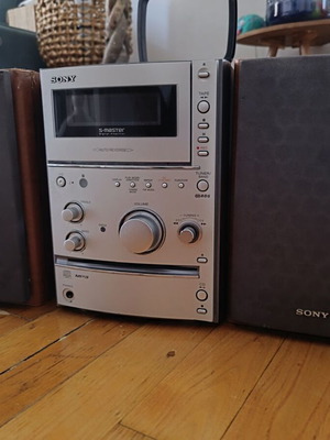 Sony CMT-CPX 1 Micro Hi-Fi Component System used, CD not working