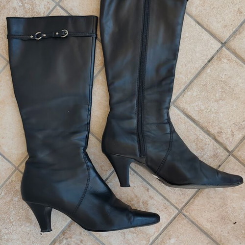 Leather knee-high boots used, black size 39, women's