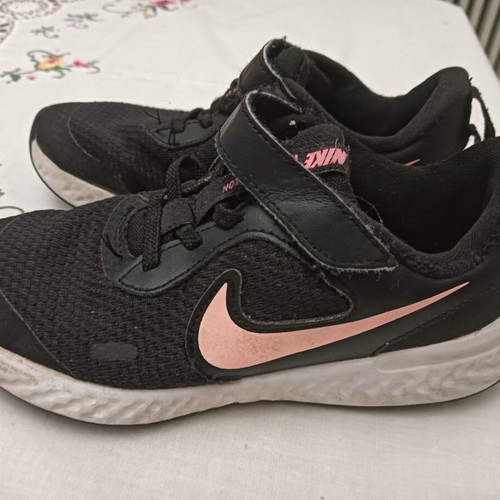 Nike Revolution athletic shoes like new, size 31, black for girls