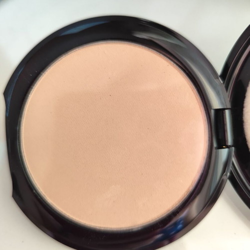 Radiant No 01 Compact Face Powder new, 10gr