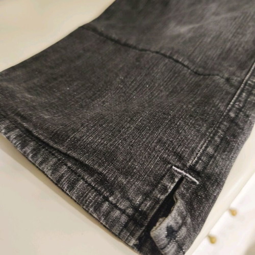 Armani Cropped Jeans like new, grey with subtle glitter