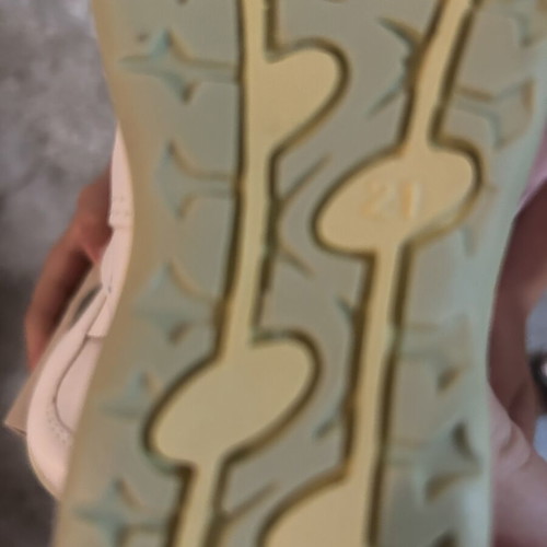 Baby shoes like new