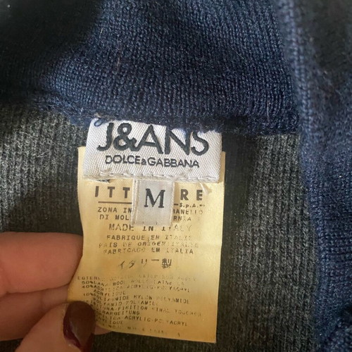 Dolce&Gabbana wool cardigan grey like new with zipper