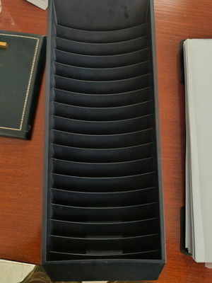 Поставка за дискове за игри и CD/DVD нова