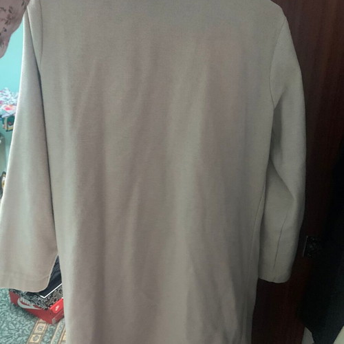 Women's beige coat size 38 like new