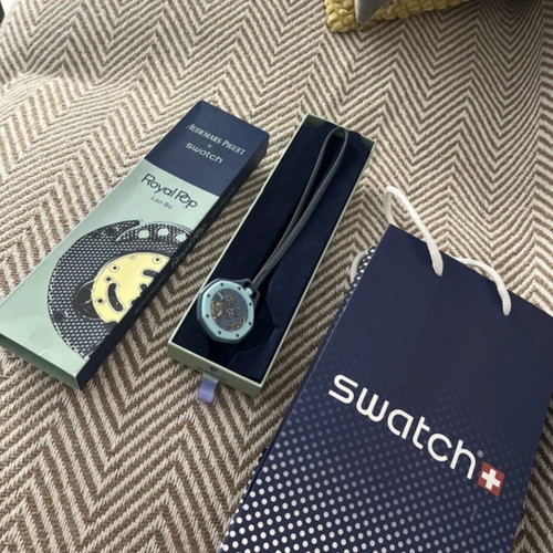 Swatch Ap Royal Pop watch like new, blue turquoise