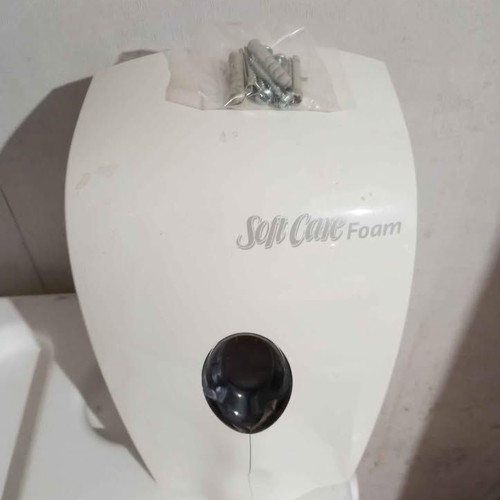 Foam Soap Dispenser like new with wall mount and instructions