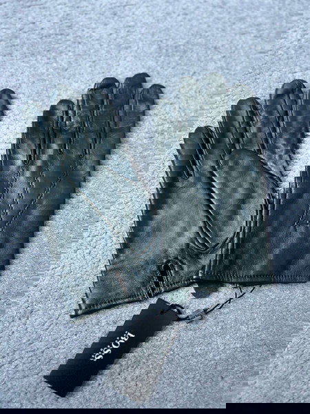 Hugo boss leather Green Gloves for Men