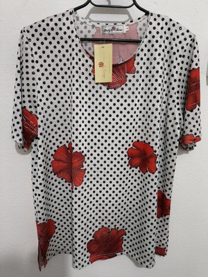 Set of 7 women's blouses like new, sizes M to XL