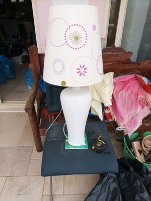 Lamp with shade 90 cm height, like new
