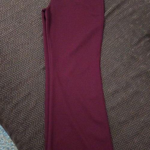 Secret Bell-Bottom Pants New Burgundy Size L