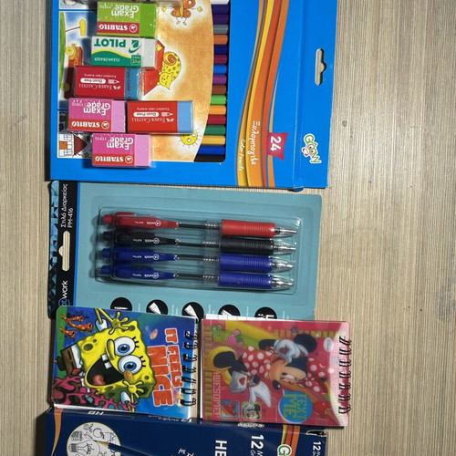 School supplies set unused