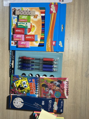 School supplies set unused
