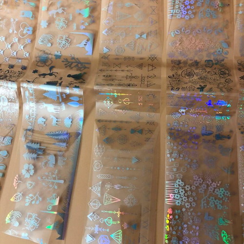 Ολογραφικά αυτοκόλλητα νυχιών Aurora Glass καινούργιο, πακέτο 5 τεμ.