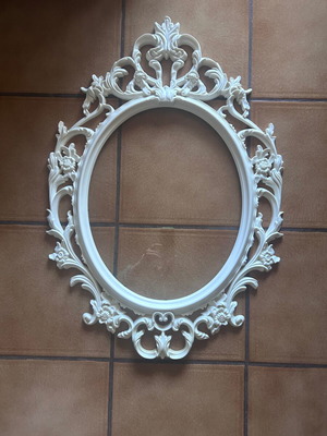 Vintage oval ornate white mirror frame like new