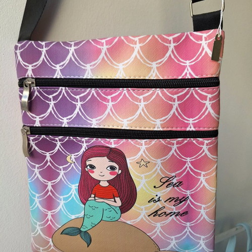 Children's crossbody bag new 21×25 cm with 3 zippers
